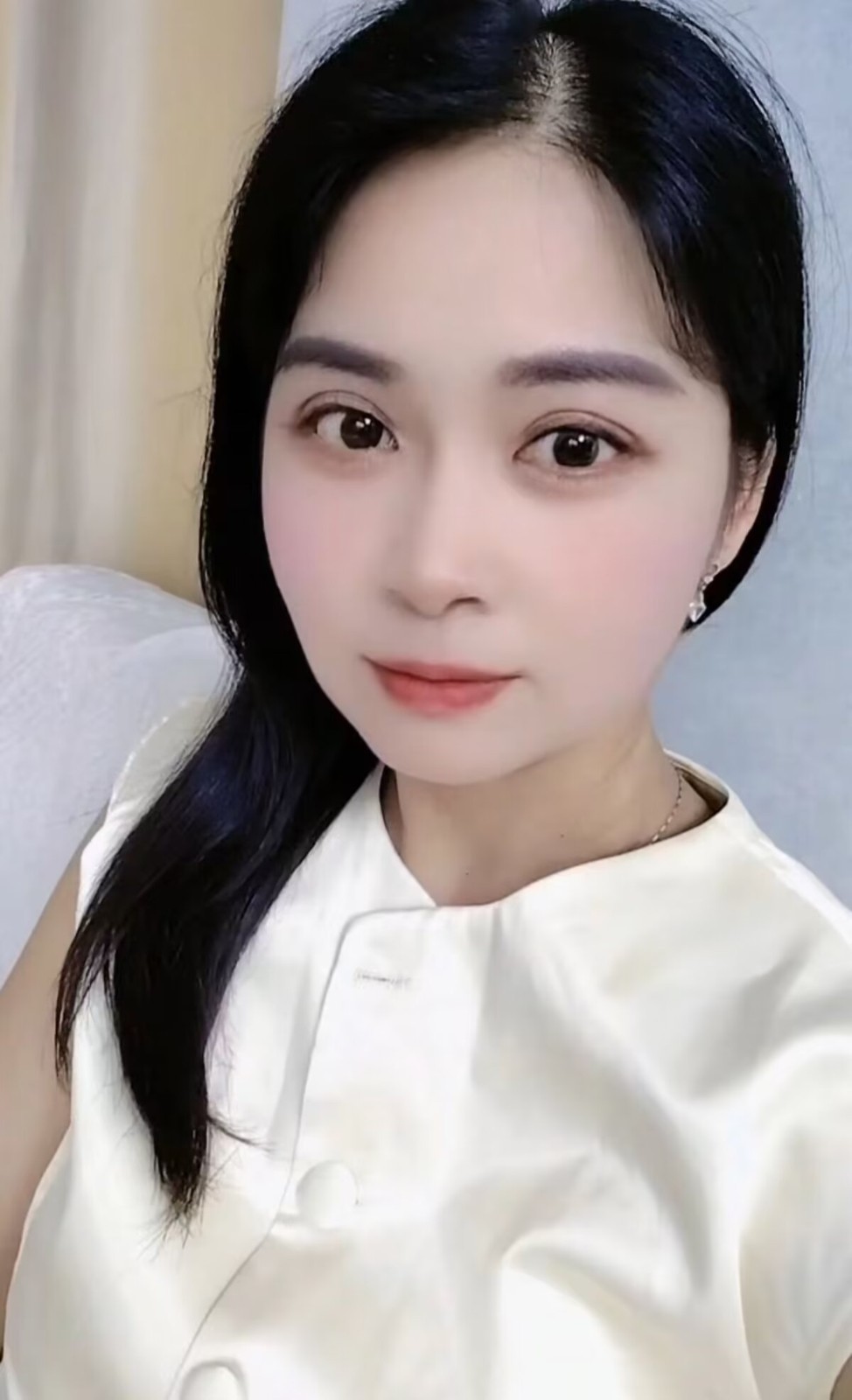 由手机上传